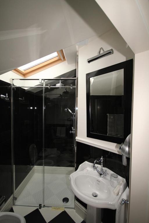 La Locanda Alla Stazione ปอนเต เนลลัลปี ห้อง รูปภาพ
